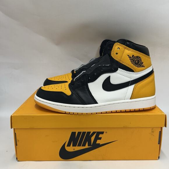 Nike Air Jordan 1 Retro High OG “Taxi/Black-Sail” 555088-711